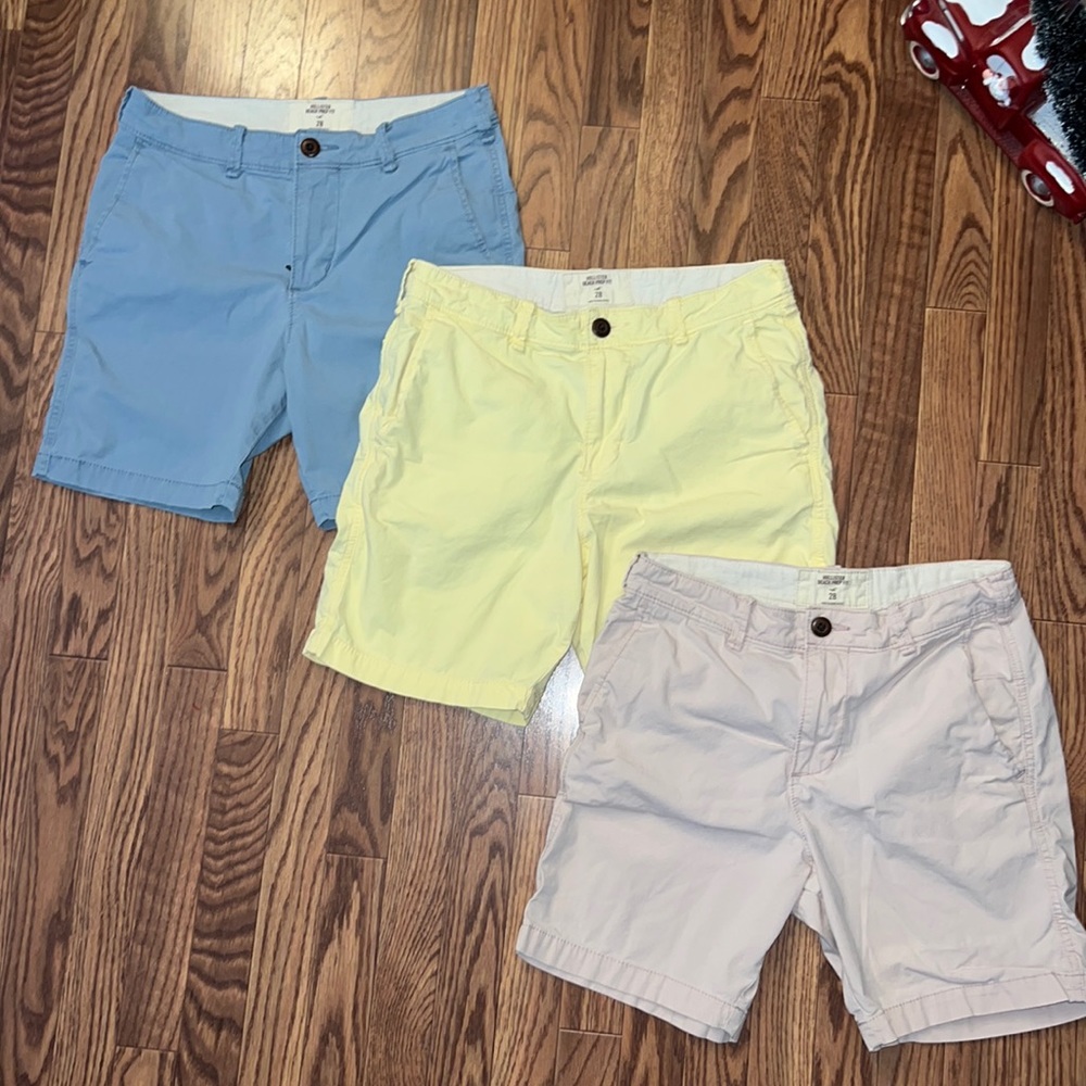 Hollister Beach Prep Fit shorts size 28.